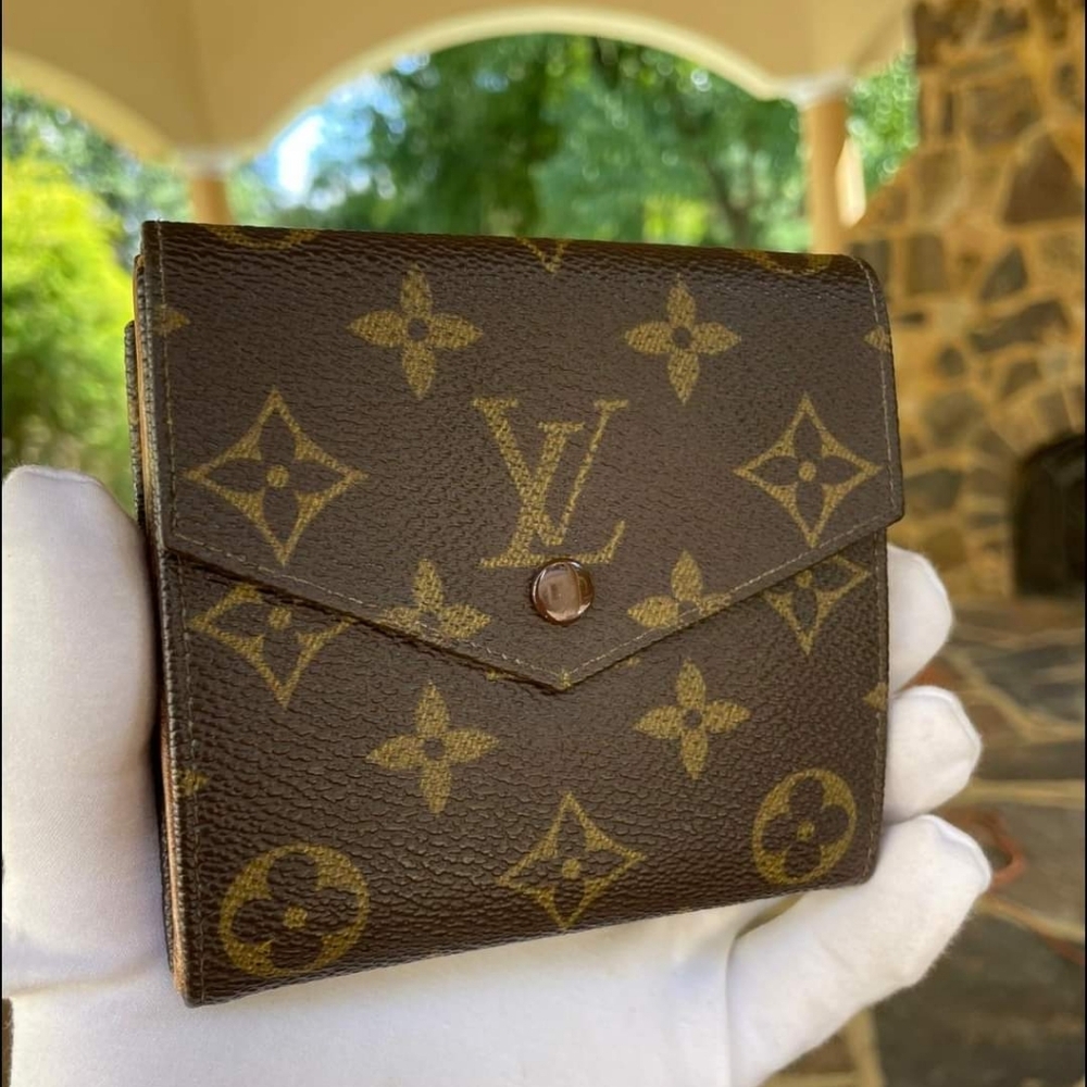 Louis Vuitton Brown Monogram Canvas Card Holder